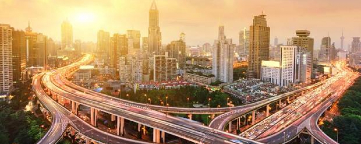 réseau autoroutier donnant accès à une mégalopole