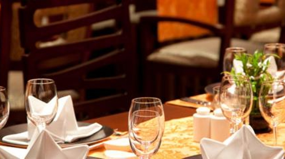 Photo d'une table de restaurant